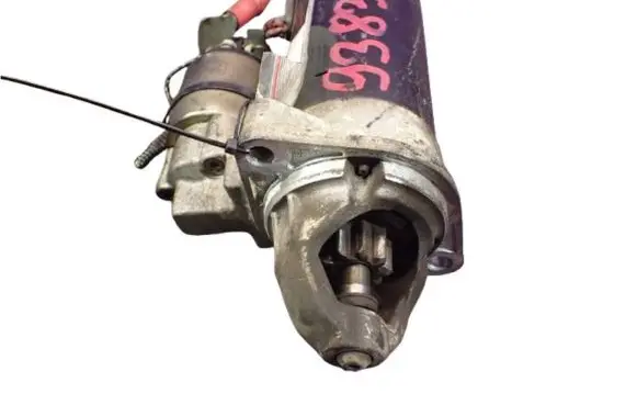 BMW X3 E83 Starter motor