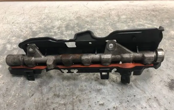 Renault Scenic III - Grand scenic III Fuel main line pipe 175212059R