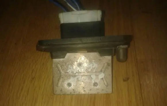 Mazda 323 Heater blower motor/fan resistor hb151bc5e
