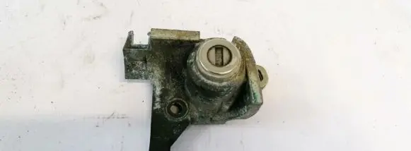 Peugeot 406 Front door lock (next to the handle) 