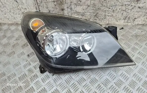 Headlight/headlamp