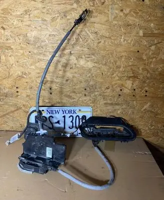 Volkswagen ID.4 Rear door lock 4K0839016T