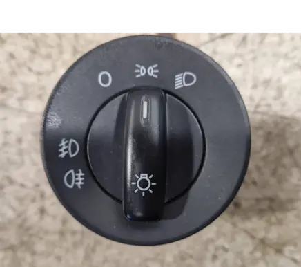 Skoda Octavia Mk2 (1Z) Light switch 1Z0941431C