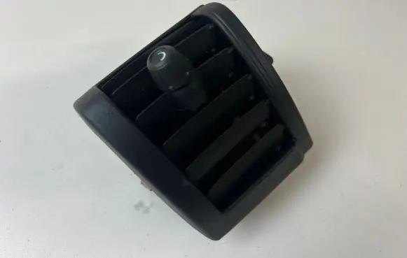 Mini One - Cooper F56 F55 Dashboard side air vent grill/cover trim 9265406
