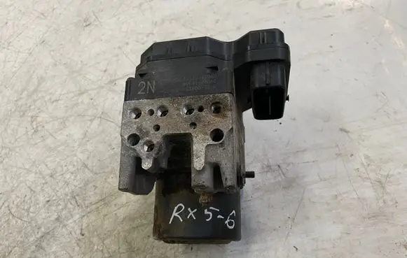Lexus RX 330 - 350 - 400H ABS Pump 4454048060