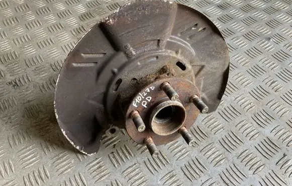 Subaru Forester SH Front wheel hub