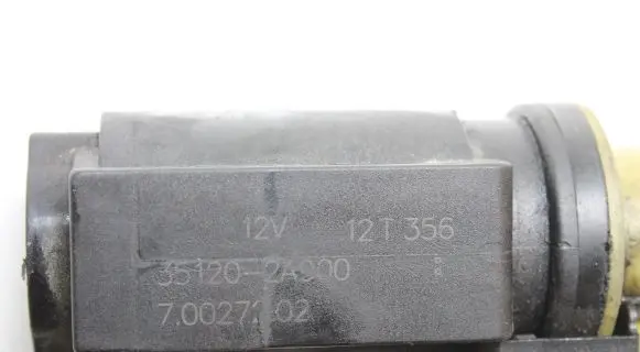 Hyundai i30 Turbo solenoid valve 351202A900
