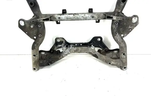 Mercedes-Benz C W204 Front subframe A0029080650