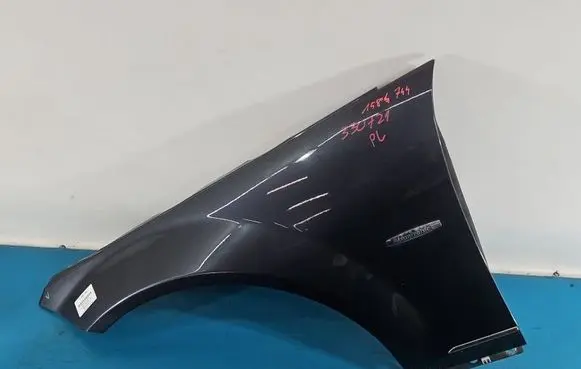 Mercedes-Benz C W204 Fender IMPRK1584744