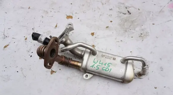 Mercedes-Benz Citan W415 EGR valve cooler 147350364R