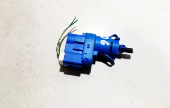 Mazda 5 Brake pedal sensor switch 