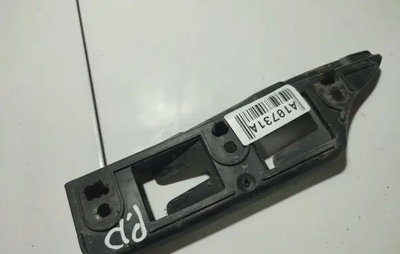 Volkswagen Golf V Front bumper mounting bracket 1K0807484