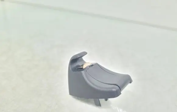Sun visor clip/hook/bracket