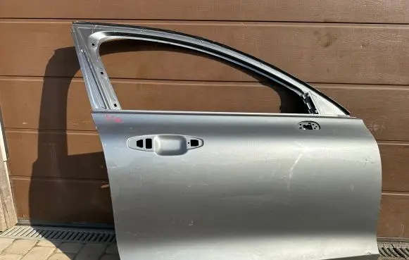 Volvo V60 Front door