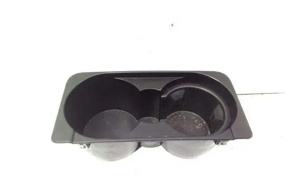 Cup holder front