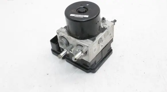 Nissan Pathfinder R51 ABS Pump 476604X20E 10021201874