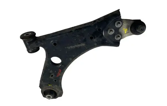Jeep Compass Front lower control arm/wishbone 68318010AC