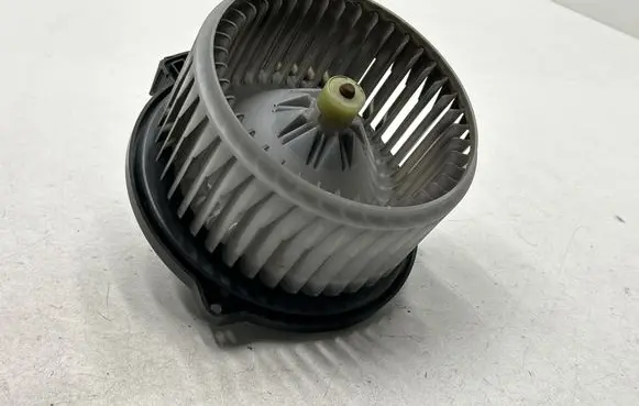 Toyota RAV 4 (XA20) Heater fan/blower 8710342060