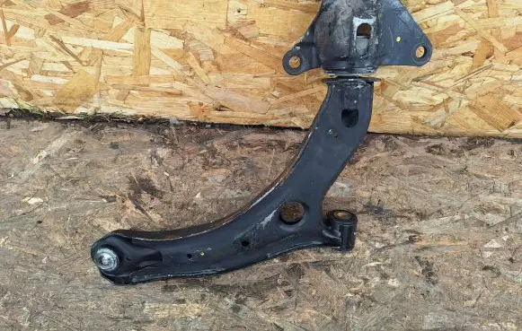Honda Insight Front control arm