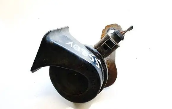 Skoda Octavia Mk2 (1Z) Horn signal E9703881157