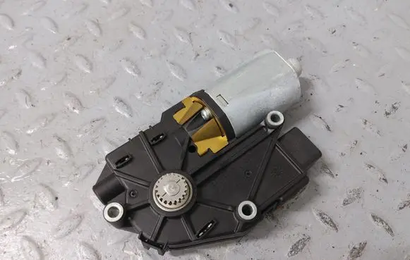 Sunroof motor/actuator