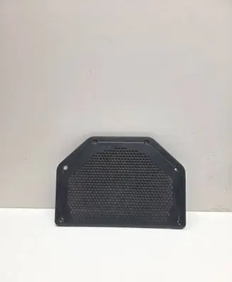 BMW 3 E90 E91 Subwoofer grill/trim 4913631819