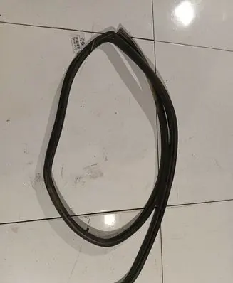 Mazda 3 I Rubber seal rear door 
