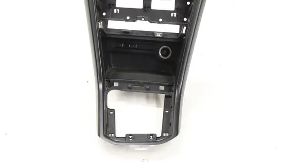 Volkswagen Touran III Dash center air vent grill 5TB864263D