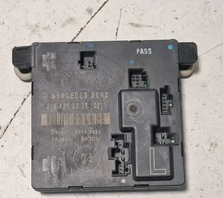 Mercedes-Benz CLS C218 AMG Door control unit/module 2198200226 00005031