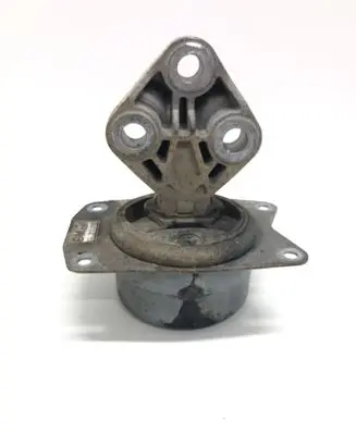 Opel Insignia A Engine mount bracket 13312099