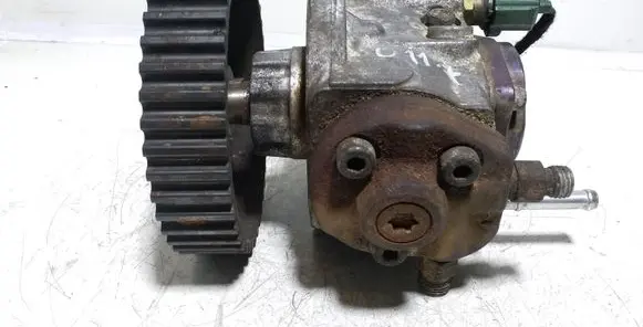Opel Corsa C Fuel injection high pressure pump 8973138624 HU2940000073