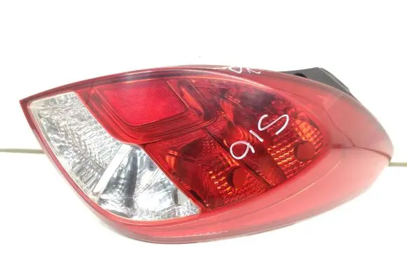 Hyundai i20 (PB PBT) Rear/tail lights 924024P500 924024p5