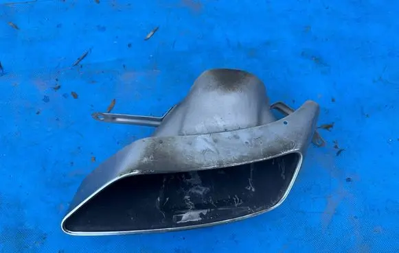 Audi A4 S4 B9 8W Muffler ending 8W0253825L 27122