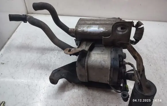 Volkswagen PASSAT B6 Auxiliary pre-heater (Webasto) 3C0815065B