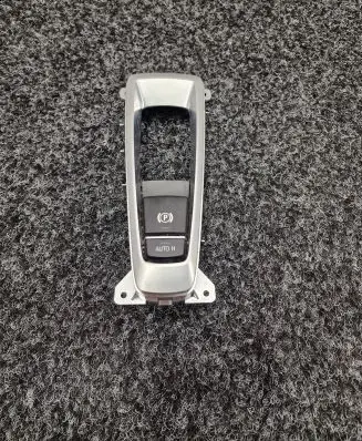 BMW X5 F15 Hand parking brake switch 6822520