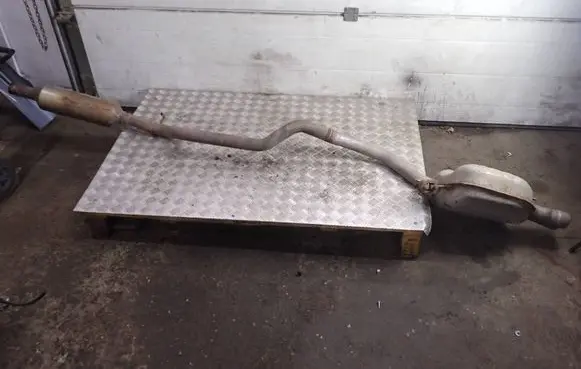 Volkswagen PASSAT B6 Exhaust gas pipe 3C0253211C DEEBP802 3C0118F
