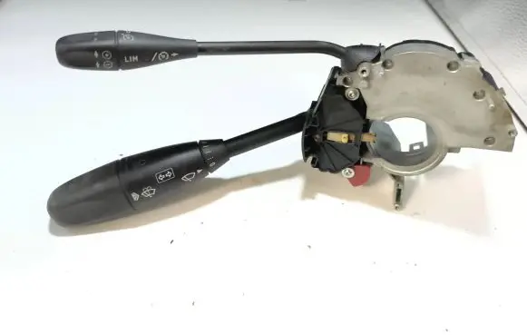 Mercedes-Benz CLS C219 Indicator stalk A1715400144 0141130505 182012002