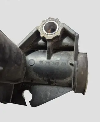 Ford Mondeo MK IV Engine coolant pipe/hose 9684589080 9671124980