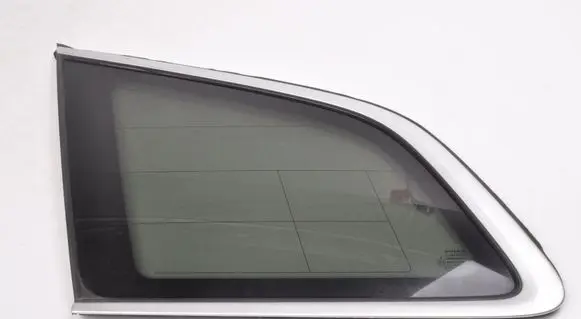 Volvo XC60 Rear side window 