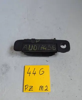Audi A4 S4 B5 8D Front door exterior handle 8D0837205