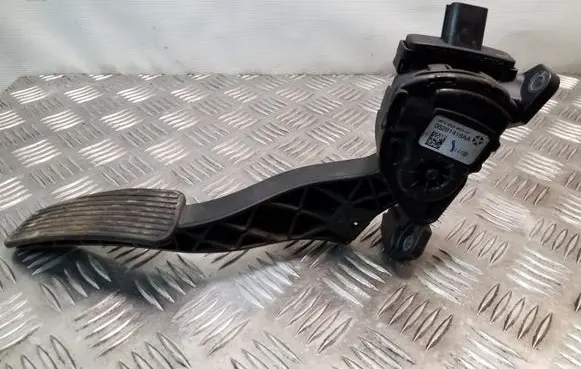 Chrysler Grand Voyager V Accelerator throttle pedal 05281418AA
