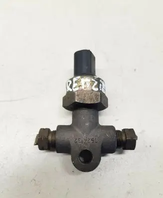 Volvo XC90 Brake power pressure regulator 3524132
