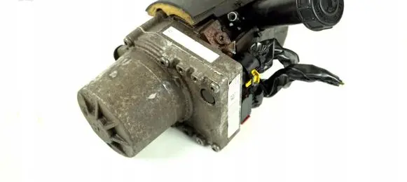 Peugeot 407 Power steering pump 9670302280