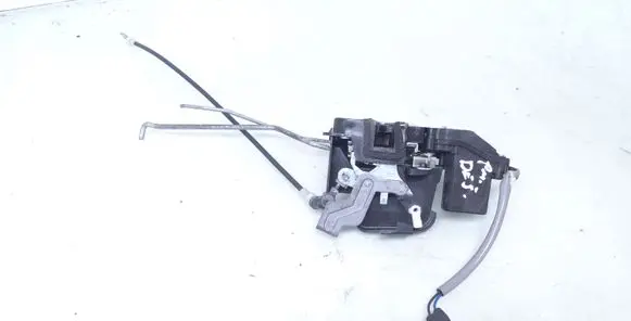 KIA Sorento Front door lock A045777