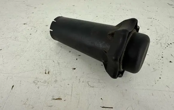 Volkswagen Touran I Spare wheel bolt 3B9803899A
