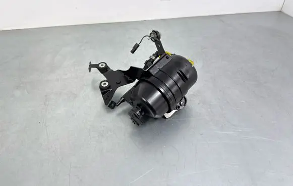 Jaguar F-Pace Fuel filter housing J8A29B072AA GX739D202AE GX739C330AD