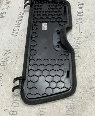 Porsche Cayenne (9PA) Hazard Warning Triangle Mounting Bracket 7P5868886A