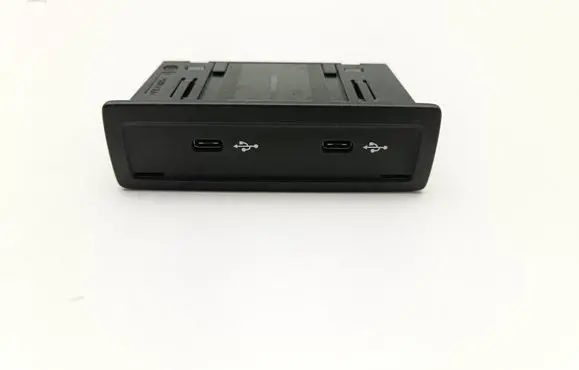 Mercedes-Benz A W177 USB socket connector A2478204002 0001752 HW1751WW1751