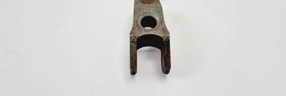 Volvo 850 Fuel Injector clamp holder