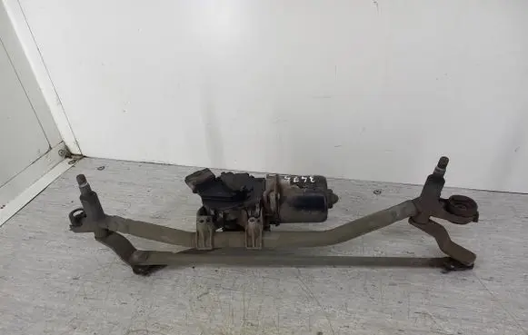 Front wiper linkage